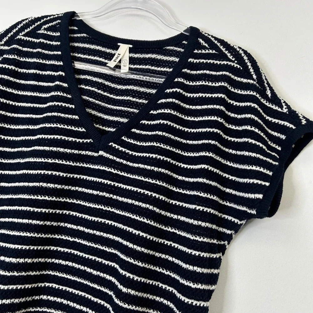 Pact Cotton Crochet Knit Top Women's Large Blue White Stripe Short Sleeve